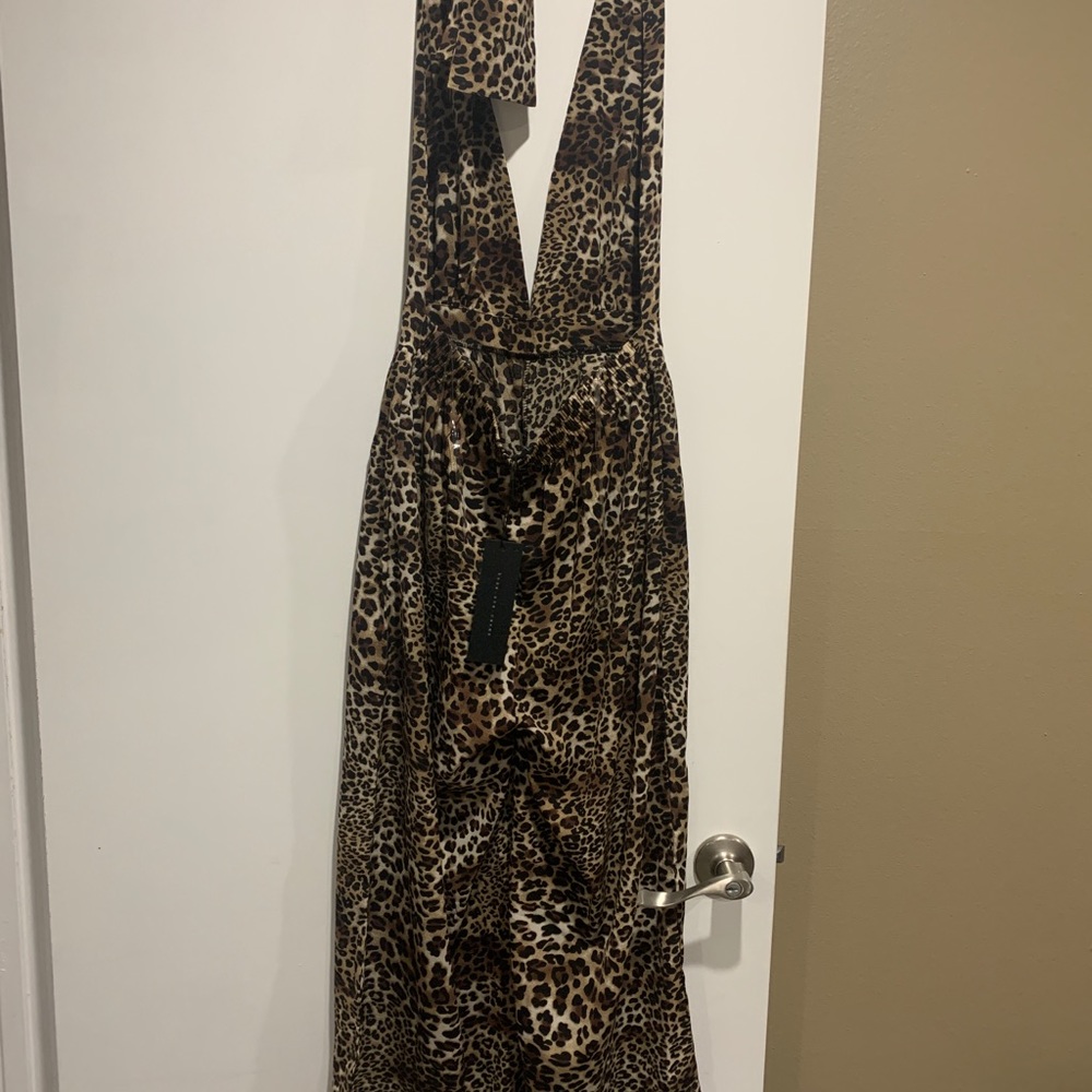 Halter jumpsuit - Picture 2 of 4